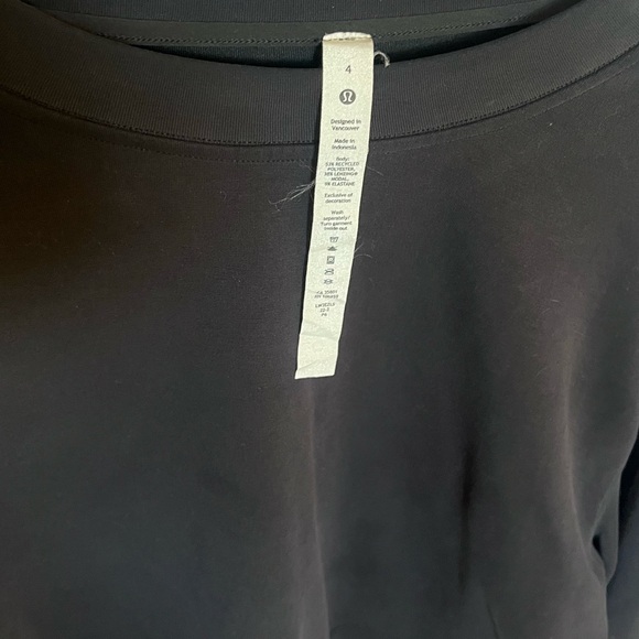 Black Lululemon Soft streme pull over - Picture 6 of 9